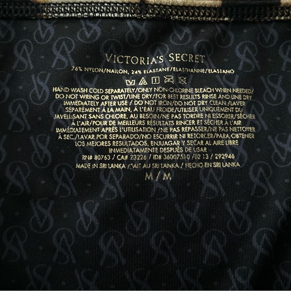 Victoria's Secret leopard print bikini bottom - Picture 4 of 5